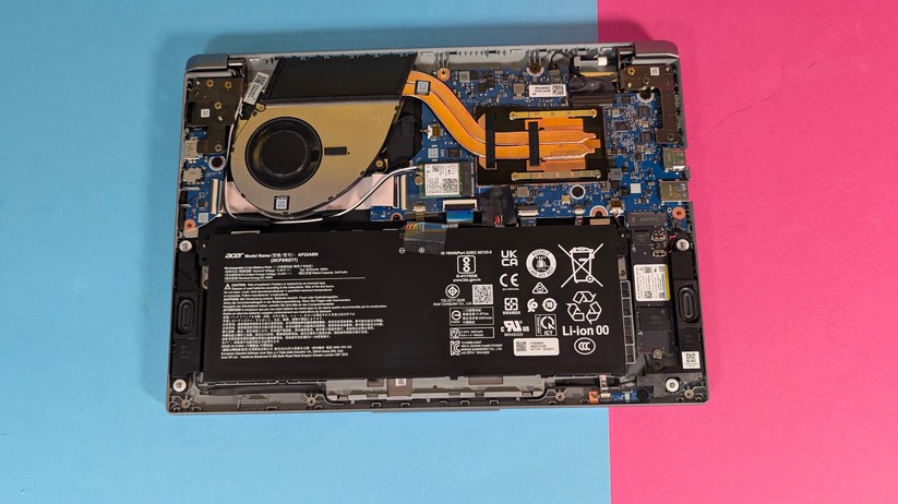 Acer Aspire 14 AI OLED – Bilderstrecke