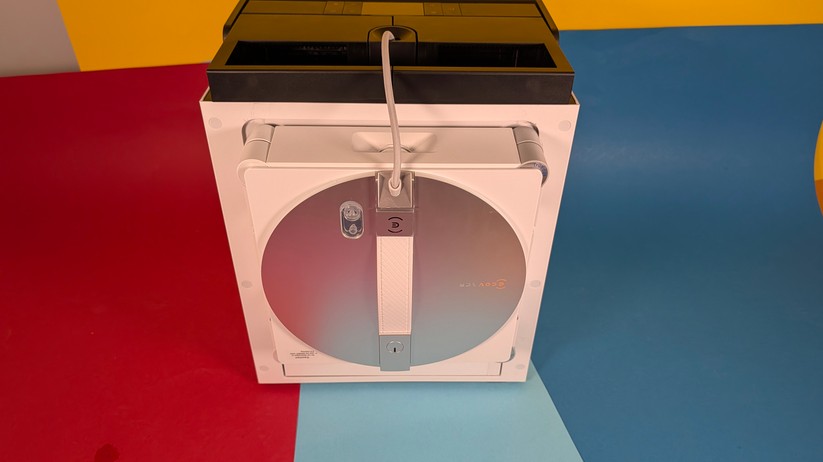 Ecovacs Winbot W3 Omni – Bilderstrecke