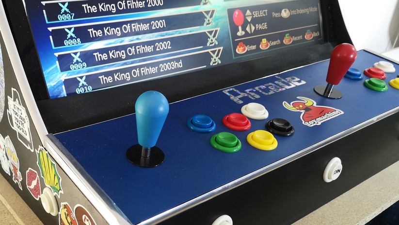 Arcade-Automaten im Retro-Look: Viel handwerkliches Geschick ist gar nicht nötig.