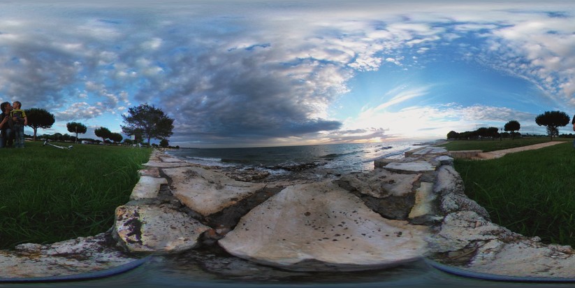 Rundumsicht im Urlaub – diesmal unbearbeitet (Beispielfoto LG 360 Cam)