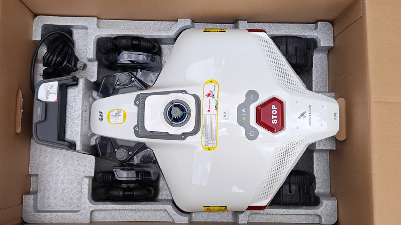 Mammotion Luba 3 AWD 3000: LiDAR, RTK und KI-Kameras, 40 cm Schnittbreite und 12-Ah-Akku