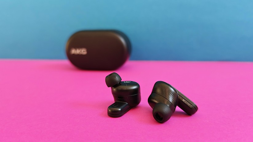 AKG N5 Hybrid