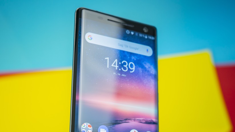 Display des Nokia 8 Sirocco