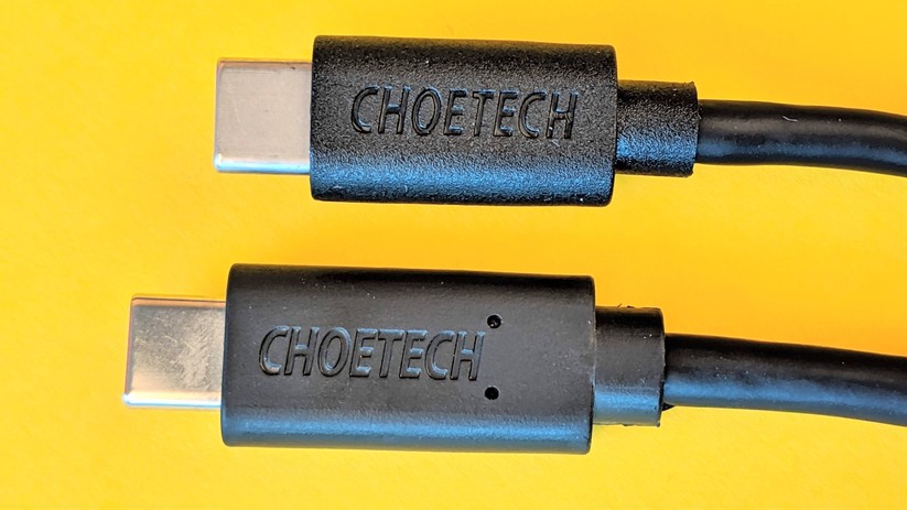 Die Dicke des Kabels und die Länge des Steckers geben erste Hinweise auf die Qualität des USB-C-Kabels.