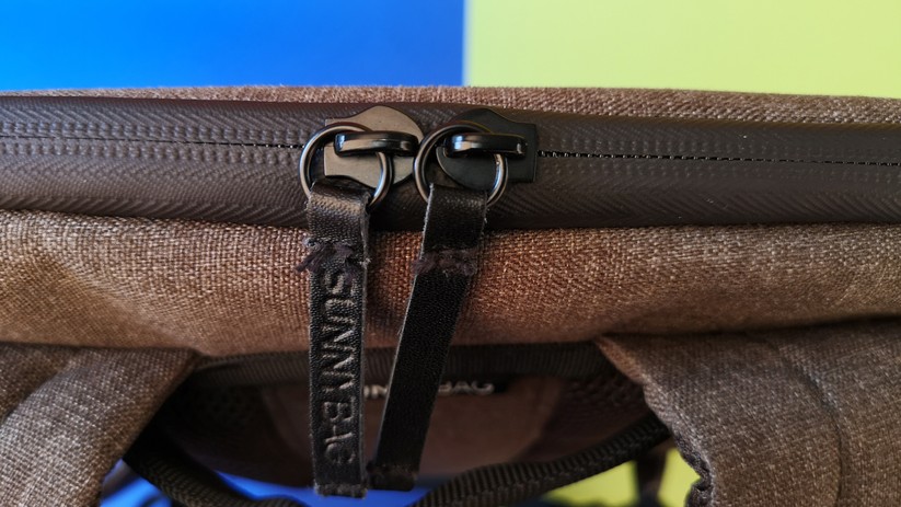 Wer den Rucksack täglich nutzt, sollte ein wasserdichtes Modell kaufen.