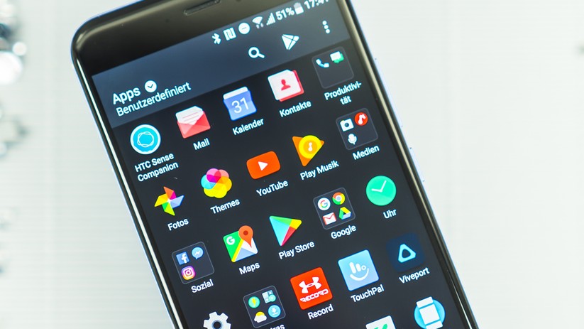 Das Display des HTC U11 ist 5,5 Zoll groß und löst mit QHD auf.