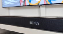 JBL Bar 1300MK2: 29 Lautsprecher, 2.470 Watt und abnehmbare Akku-Rears versprechen echtes 11.1.4-Kino-Feeling.