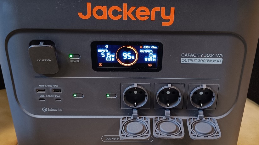 Jackery Explorer 3000 Pro
