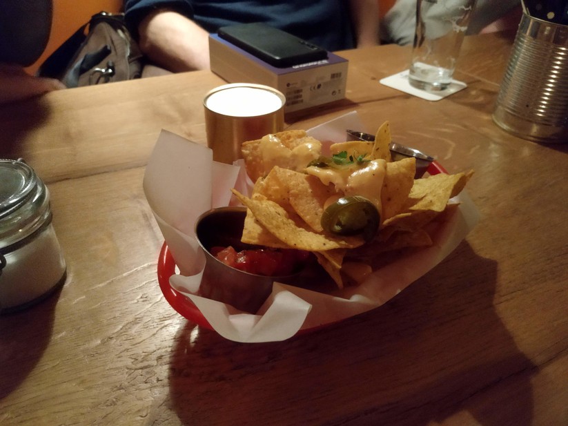 Aufnahme bei schwachem Kunstlicht