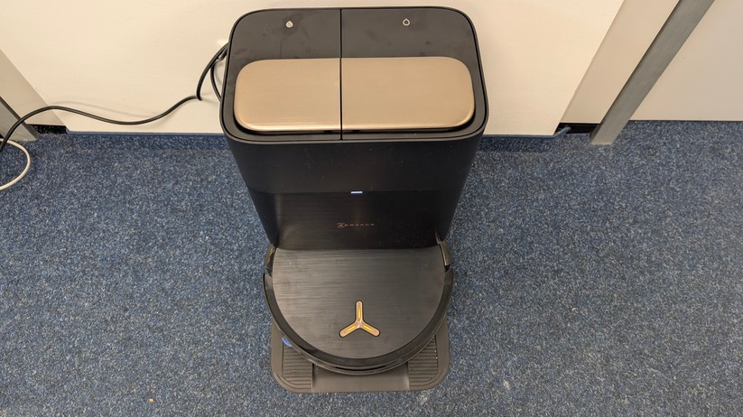 Ecovacs X9 Pro Omni – Bilderstrecke