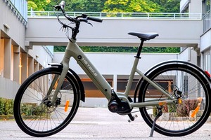 Heybike Galaxy C im Test: E-Bike mit 80-Nm-Mittelmotor, Nabenschaltung & Blinker