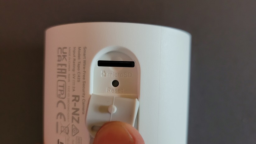 TP-Link C425: Kabellose Überwachungskamera mit Magnethalterung, farbiger Nachtsicht und großem Sichtfeld