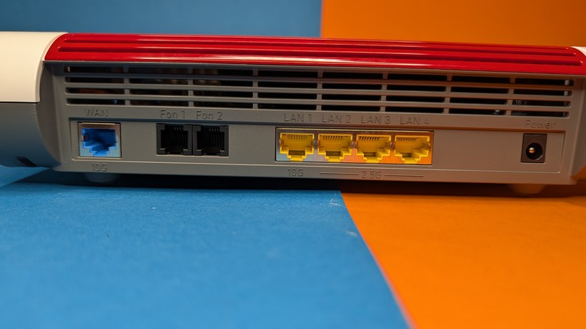 Fritzbox 4690 mit Fritzrepeater 1700 – Bilderstrecke