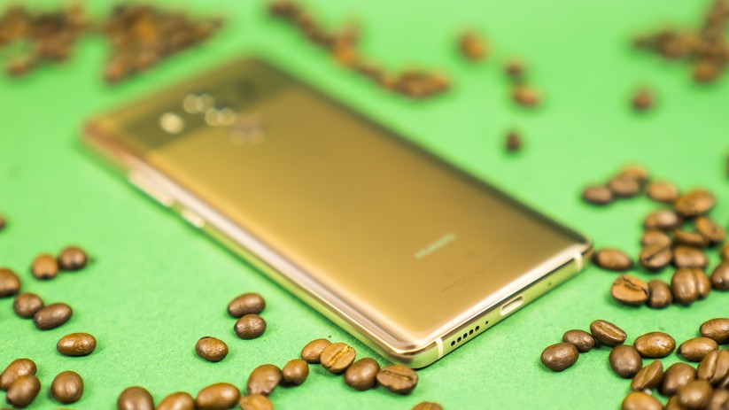 Huawei setzt voll auf USB-C und verzichtet auf einen eigenen Kopfhöreranschluss.