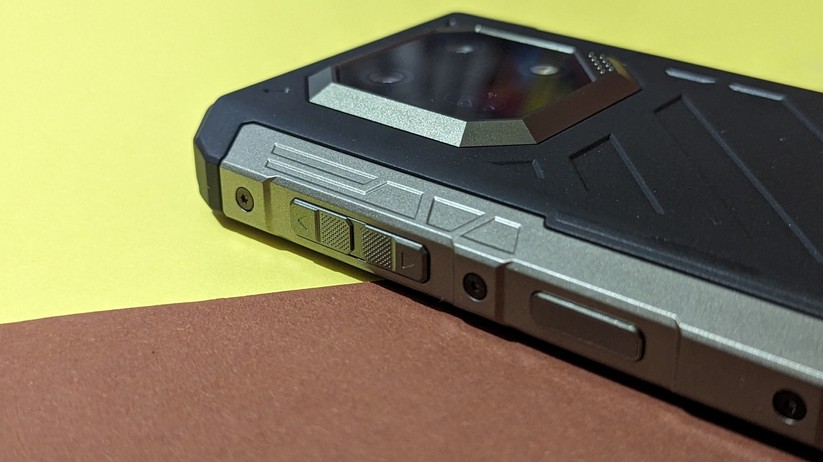 Ulefone Armor 22 im Test – Bedienknöpfe