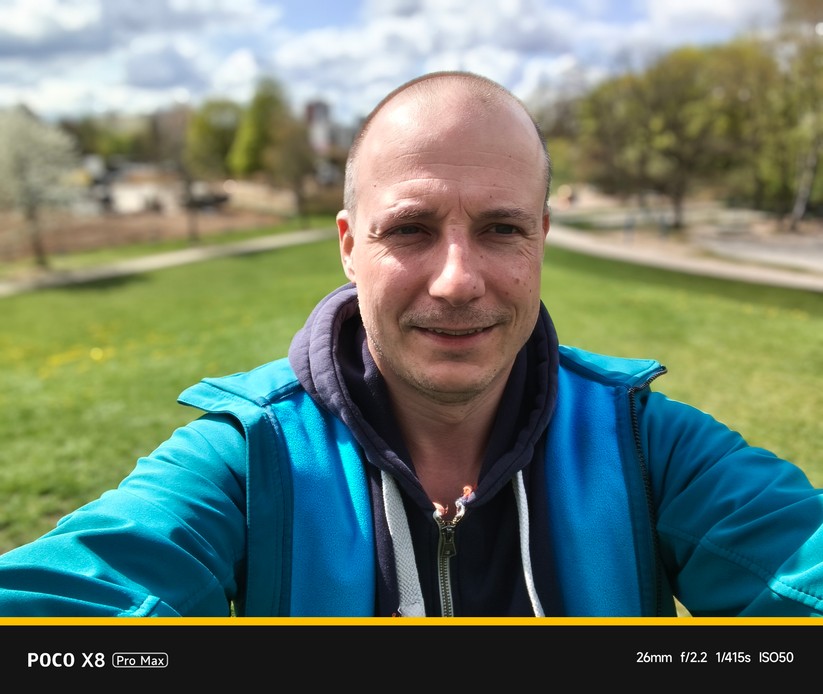 Xiaomi Poco X8 Pro Max: Frontkamera im Porträtmodus