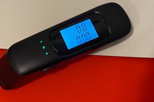 Alkoholtester Testsieger Polizeigenau Promille-Test Atem-Messgerät