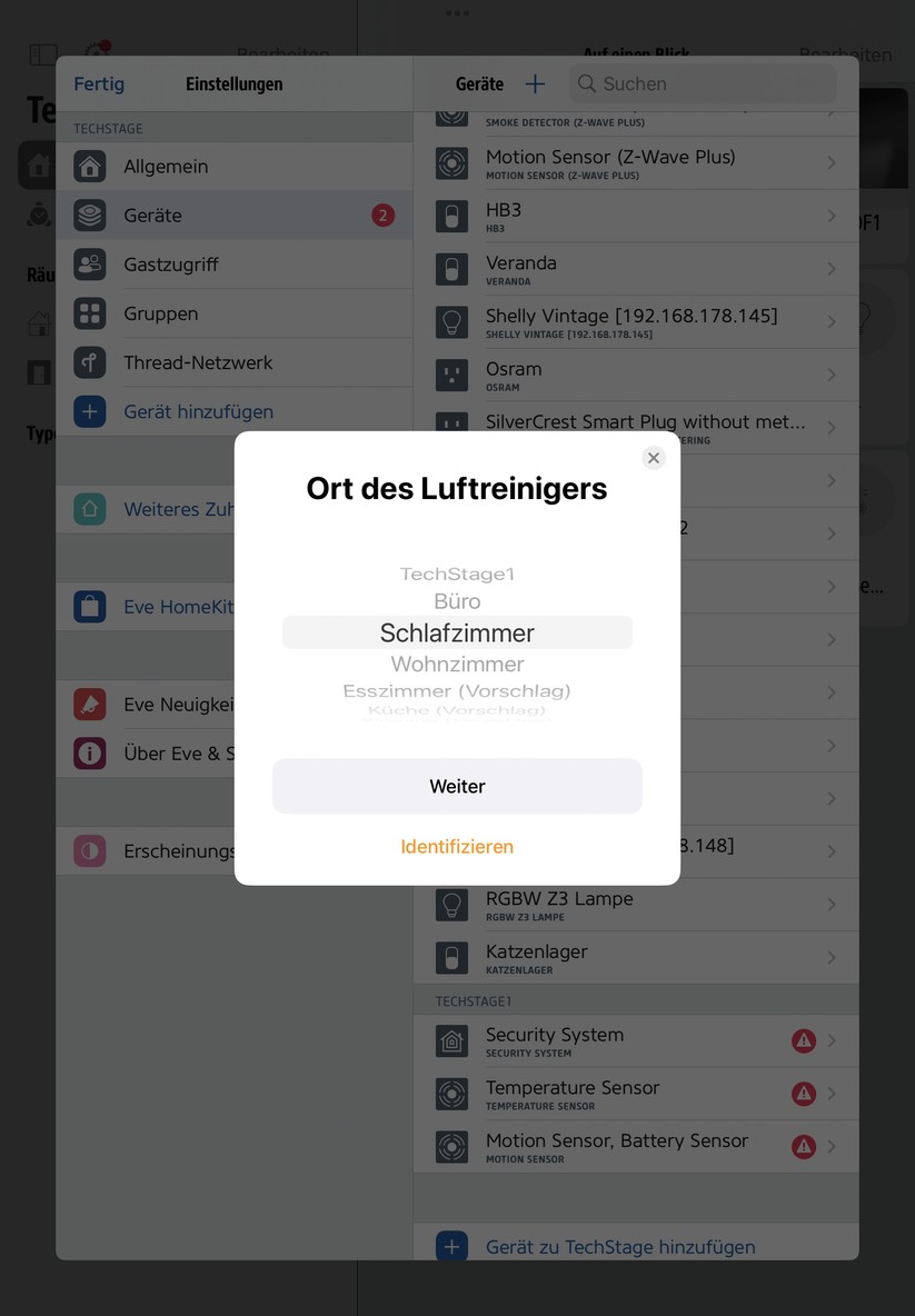 Der Smartmi Luftreiniger 2 lässt sich auch in Apple Homekit einbinden. Dort stehen allerdings nur die Betriebsmodi "Automatisch" und "Benutzerdefiniert" zur Verfügung. Nach einem Wechsel des WLAN-Routers während des Tests war der Smartmi unter Homekit anschließend nicht erreichbar und ließ sich trotz Reset nicht wieder hinzufügen. Die erneute Verbindung zu Homekit gelang aber über die App Eve des deutschen Homekit-Spezialisten Eve Systems GmbH. 