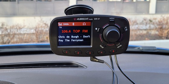 Albrecht DR 57 DAB+-Autoradio-Adapter