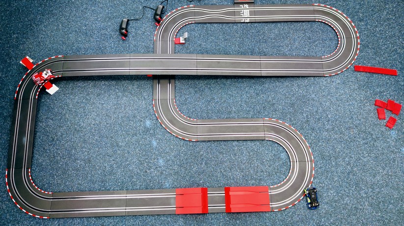 Carrera GO!!! Build 'n Race