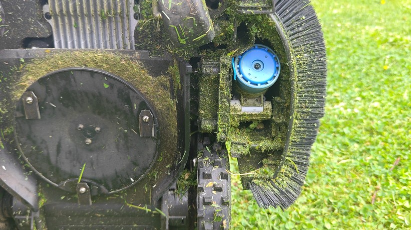 Ecovacs O1200 LiDAR Pro: Mähroboter für Flächen bis 1200 m² mit integriertem Kantentrimmer