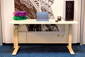 Flexispot E7 Flow im Test: Höhenverstellbarer Schreibtisch mit Magnet-Kabelwanne