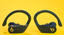 Powerbeats Pro im Test: Die Dampfklammer von Beats