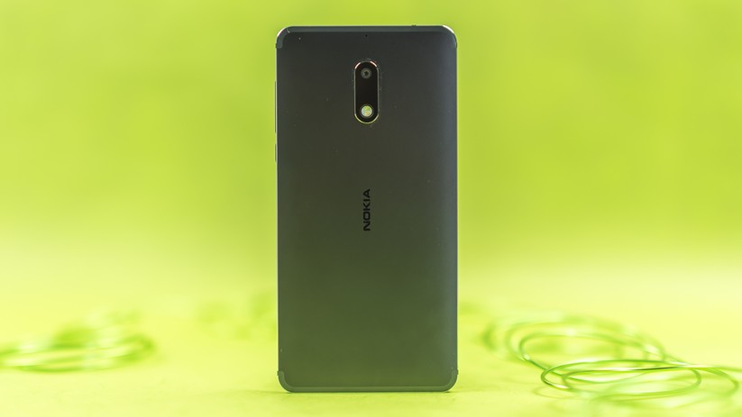 Rückseite des Nokia 6.