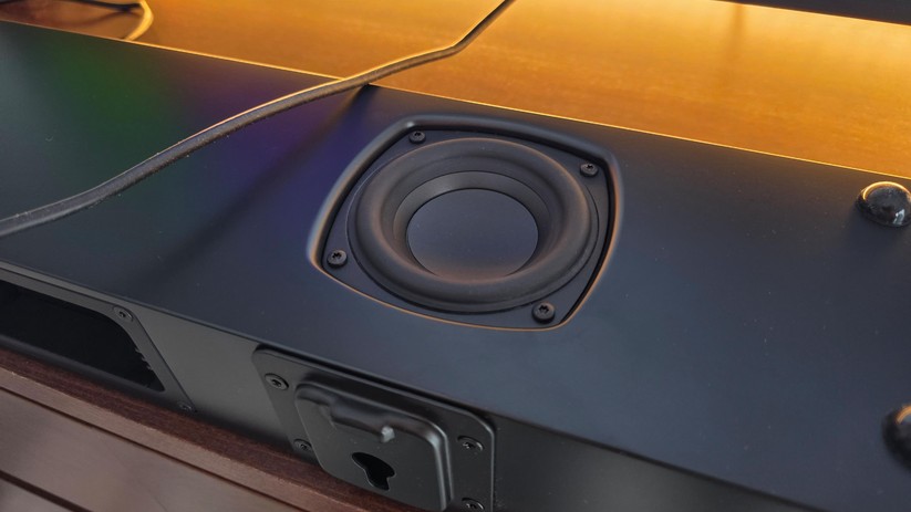 Nubert Nupro AS-2500: Schlanke Stereo-Soundbar mit Fokus auf Klarheit