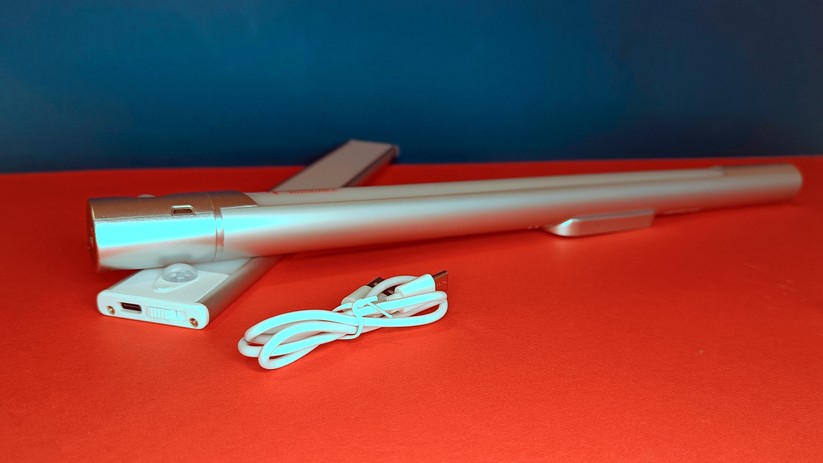 Viele akkubetriebene Leuchten setzen noch immer auf Micro-USB statt auf USB-C.