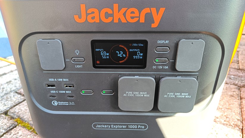 Jackery Explorer 1000 Pro