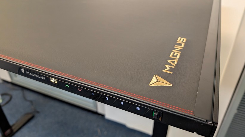Secretlab Magnus Pro