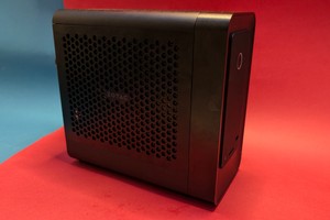 Mini-Gaming-PC Zotac ZBox Magnus One im Test: Intel Ultra 7 & RTX 5070