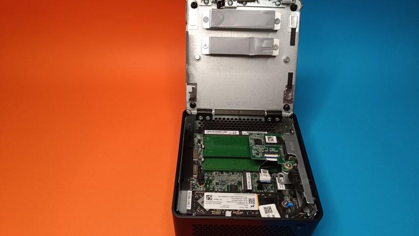 Asus Nuc 15 Pro – Bilderstrecke