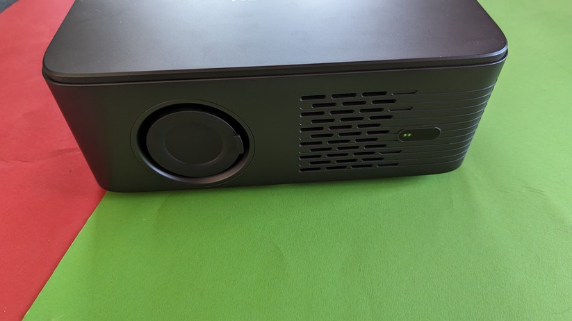 Es gibt sogar eine Linsensabdeckung am Geleipu X5.