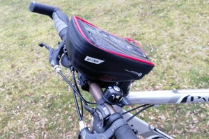 Handyhalterung als Lenkertasche am Fahrrad