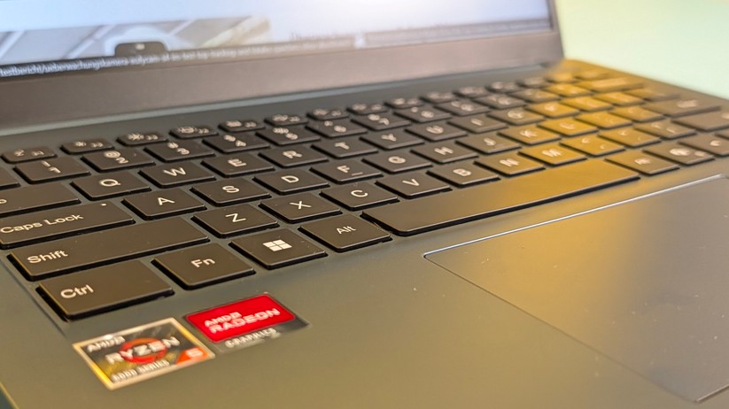 Chwui Corebook Air – Bilderstrecke