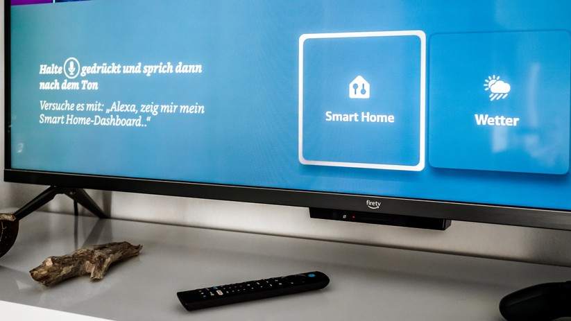 Amazon Fire TV Omni QLED 55 Zoll