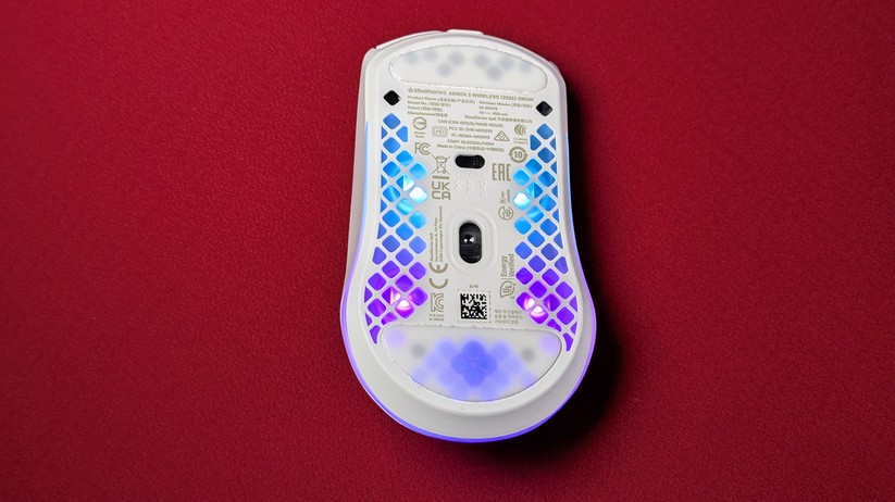 Steelseries Aerox 3 Wireless - Bilder