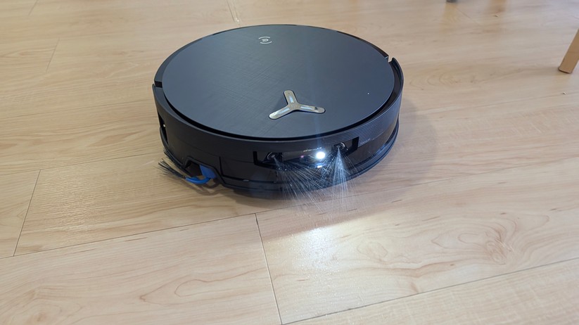 Ecovacs X12 Omni Cyclone – Reinigung