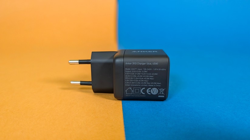 Anker 313 Ace Charger – Bilderstrecke