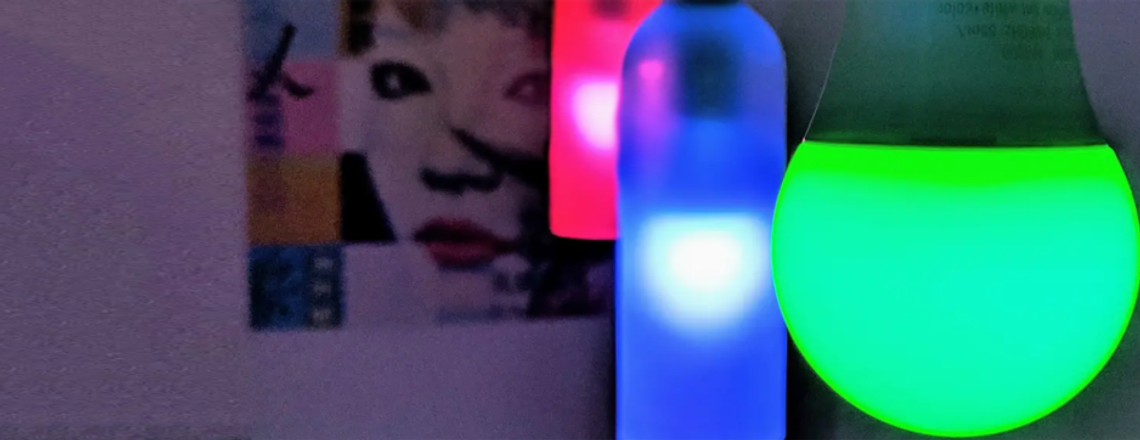 Smarte Aldi-Lampen im Schnäppchen-Check