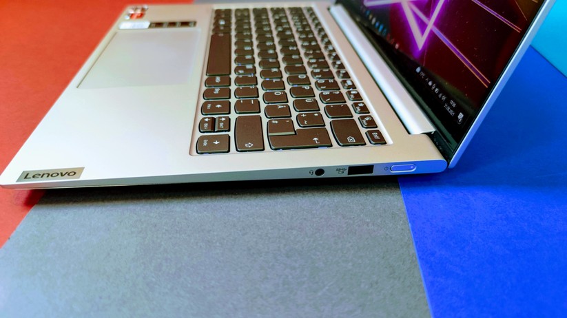 Lenovo Yoga Slim 7 Pro