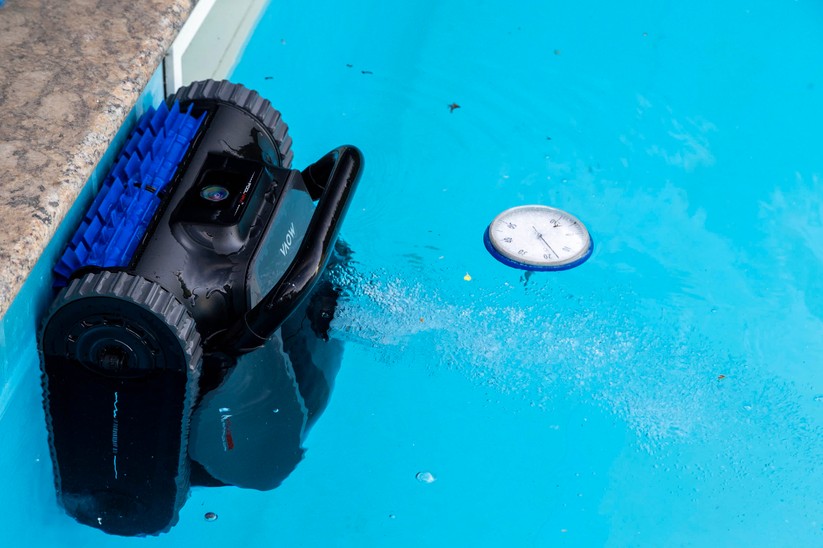 Poolroboter Mova Diver A10 - Bilder