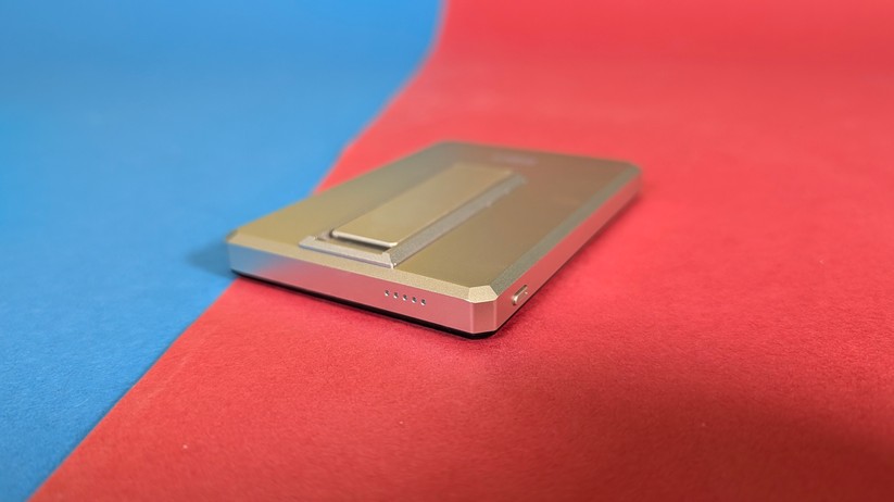 UAG Ultra Slim – Bilderstrecke