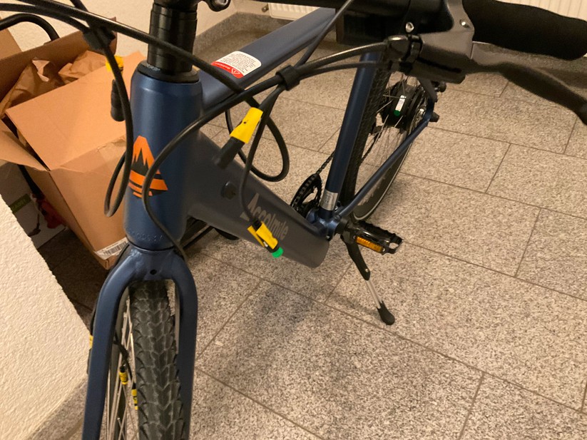Accolmile E-Road: Klappern des Akkus beseitigen