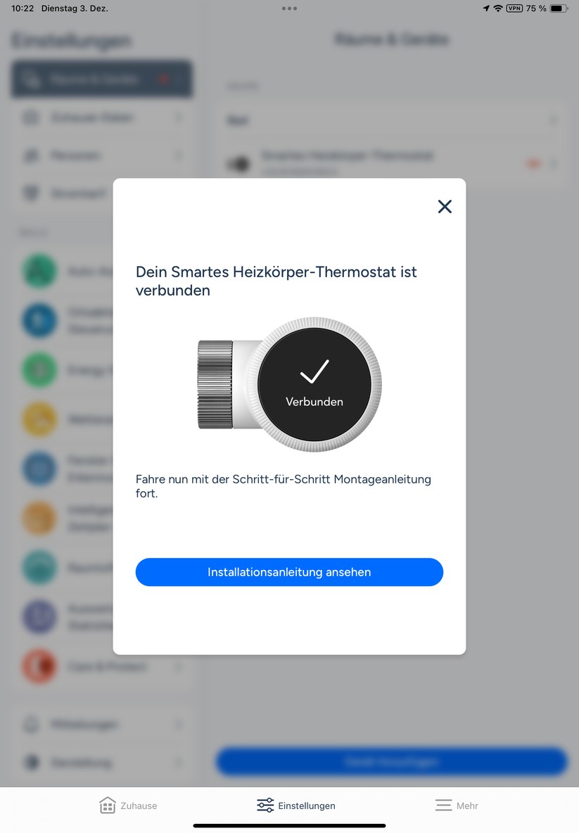 Die Tado-App sieht nicht nur schön aus, sondern bietet auch Verlaufsgrafiken für Temperatur und Heizperiode. Außerdem lässt sie sich einfach bedienen. Heizpläne sind im Handumdrehen erstellt.