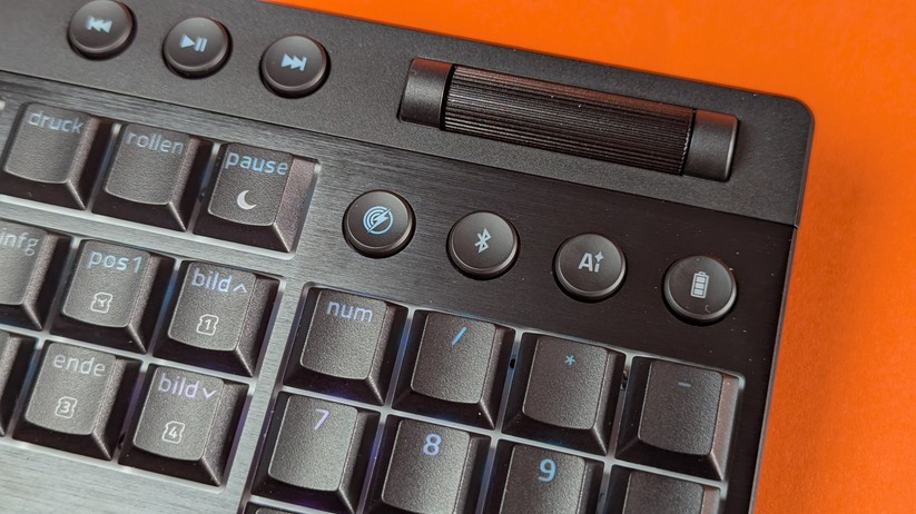 Razer Blackwidow V4 Low-Profile Hyperspeed - Bilder 